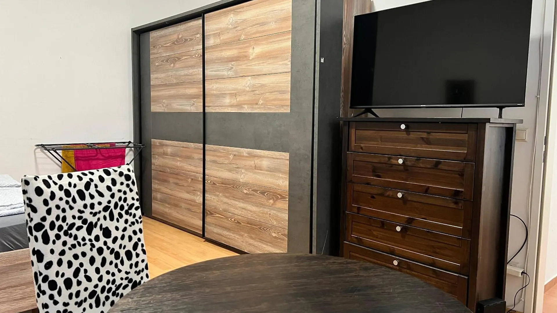 Charming 1Br Apartment Perfect For Long Stays Вена Австрия
